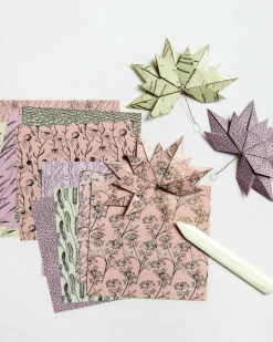 Origamipapper In the meadow