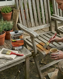Ronseal finishing oil